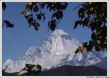 Гора Дхаулагири из монастыря Муктинатх